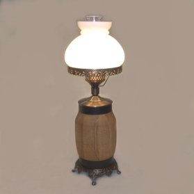 Click To View Large Image Of Wagon Wheel Hub Lamp