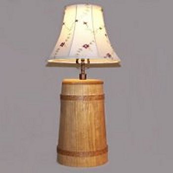 922 - Butter Churn Lamp, Medium